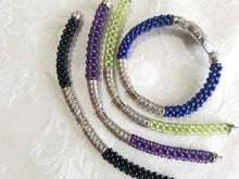 Load image into Gallery viewer, 4 Exchangeable Bands Beaded Watch
