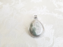 Load image into Gallery viewer, ABALONE PENDANT WITHOUT CHAIN
