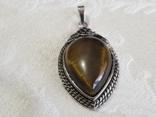 Load image into Gallery viewer, Brown/Gold Tiger Eye Pendant w/o Chain
