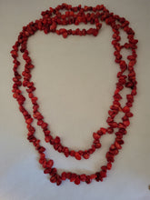 Load image into Gallery viewer, Red-Chip Beaded Necklace
