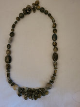Load image into Gallery viewer, Green Beaded Choker Necklace
